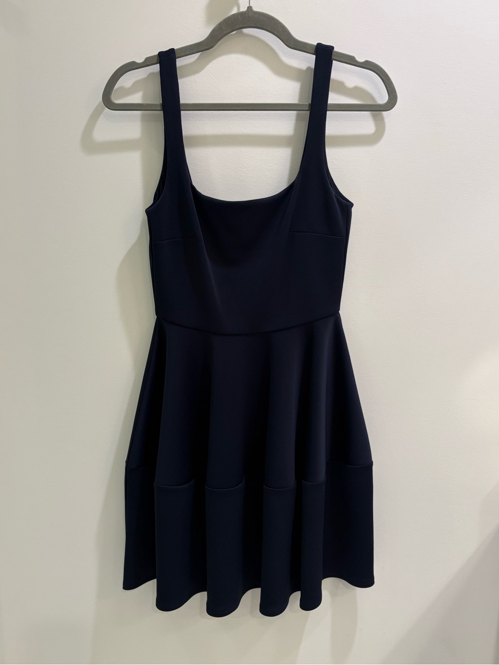 Camilla & Marc Navy Scoop Neck Fit & Flare Dress size 4